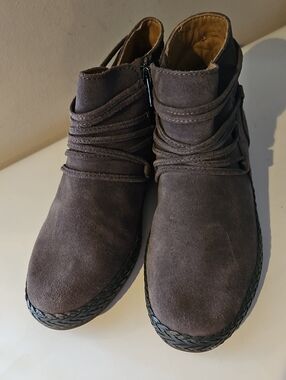 UGG RIANNE THUNDER CLOUD SUEDE ANKLE BOOTS SZ 7